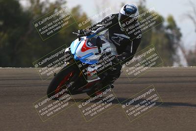 media/Nov-02-2025-Lets Ride (Sun) [[f7a3caa734]]/C Group/1140am (Turn 2 Inside)/